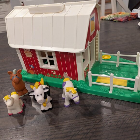 Fisher Price Little Farm & Animals - Picture 11 of 16